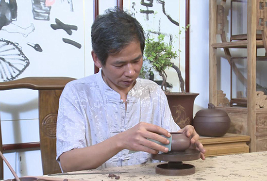 蒋静明:陶艺是一门高雅的艺术