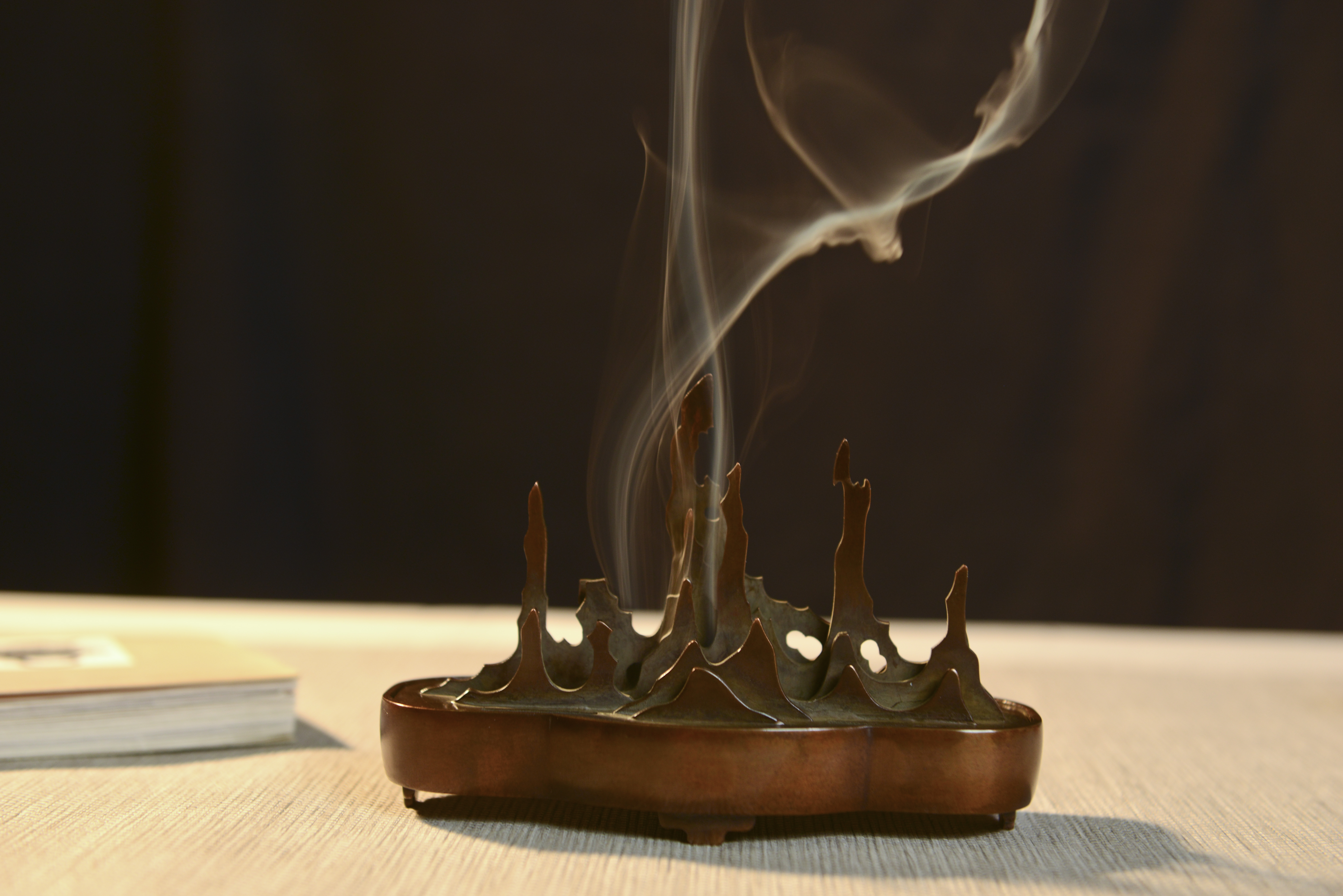 一炉沉水香,一颗宁静心